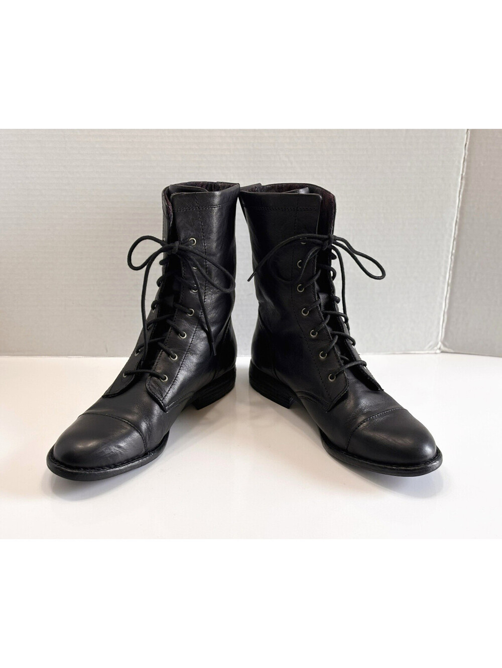 Born Neon Combat Boots Womans Size 8.5 M Black Leather Lace Up Comfort Round Toe - Picture 9 of 16
